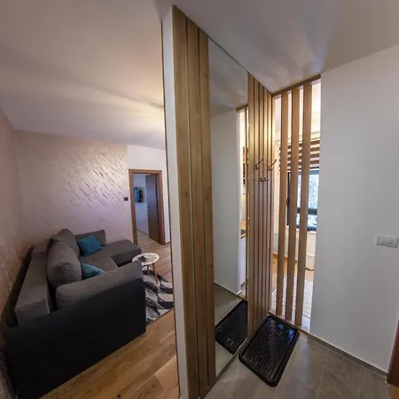 Apartment Desetka Bella