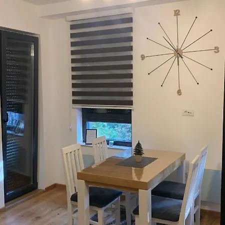 Apartment Desetka Bella